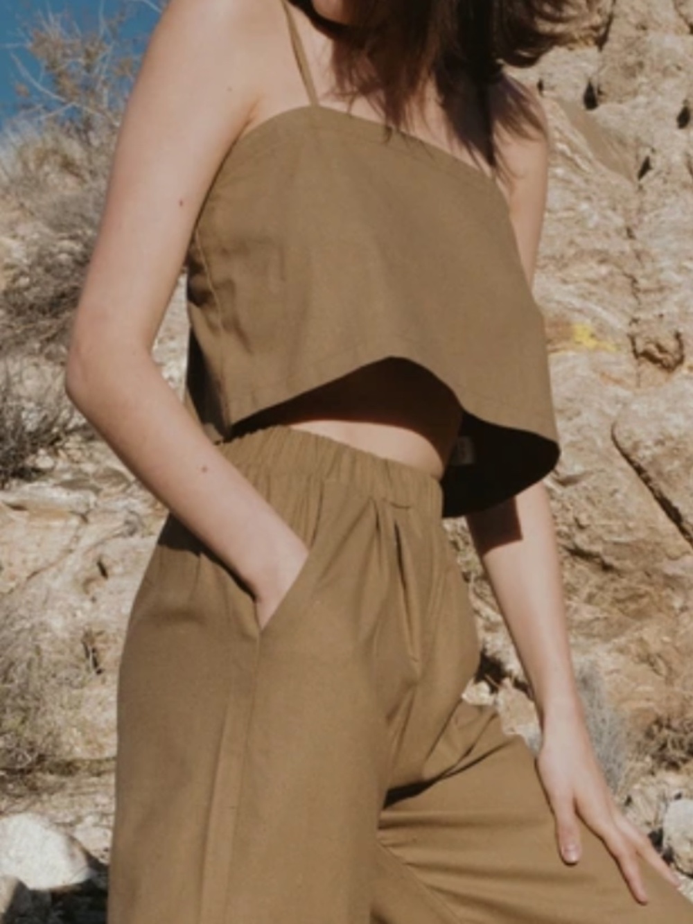 OZMA of California Mari Crop Tank Top M Silk Noil
